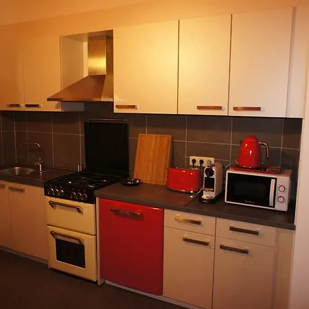 J And R Brussels City Apartment Exterior photo